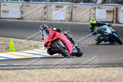 media/Apr-18-2025-TrackDaz (Fri) [[45f5874c44]]/B Group/Session 4 (Turn 6 - Outside)/
